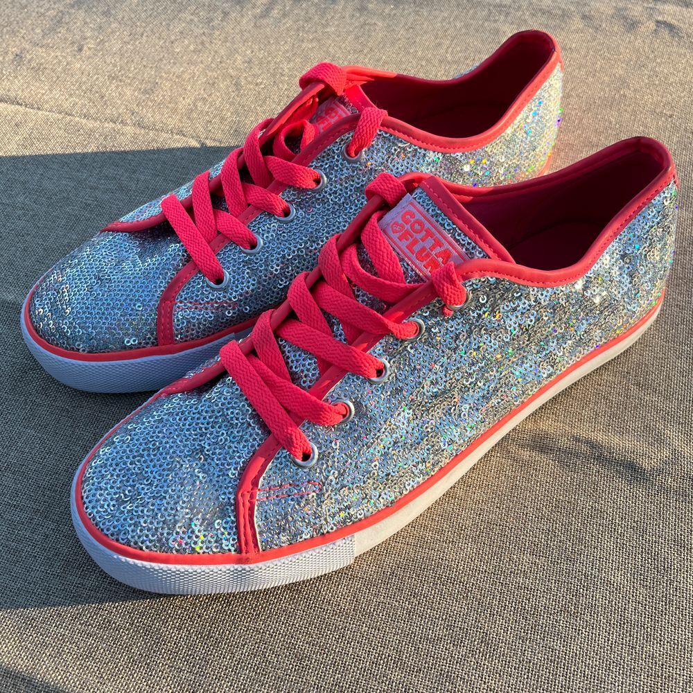 Gotta Flurt Sparkling Sequin‎ Sneakers with Pink Laces Women's Size 9 US